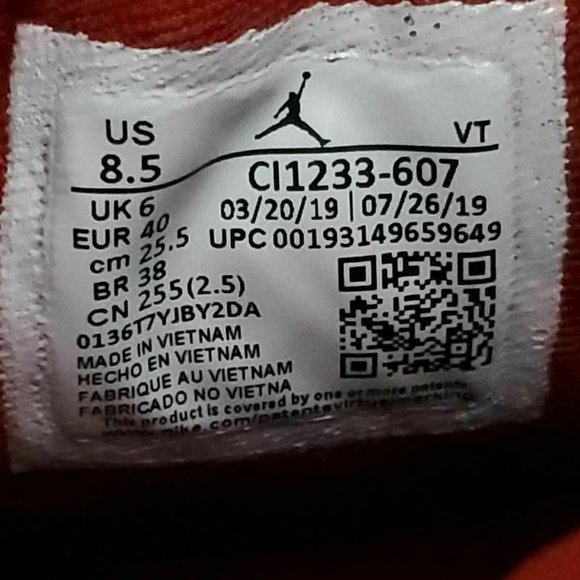 Swarovski x Jordan Air Latitude 720 LX Red W for sale | eBay Swarovski x Jordan Air Latitude 720 Shoes 8.5 New